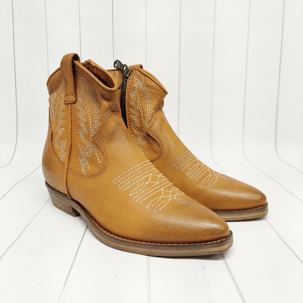 CafeNoir Western Leather Booties